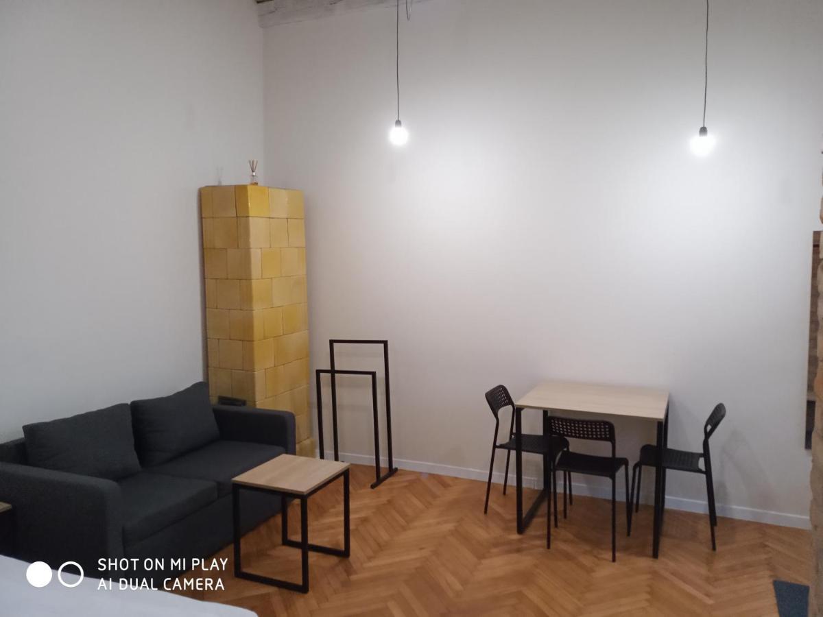 Gogol 14 Апартаменти В Історичному Центрі Міста ウージュホロド エクステリア 写真
